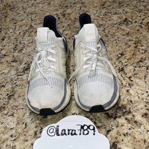 Adidas UltraBoost 19